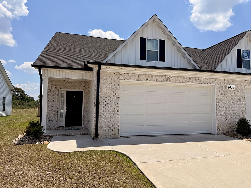 1st image of 1413 Dorset Dr #A