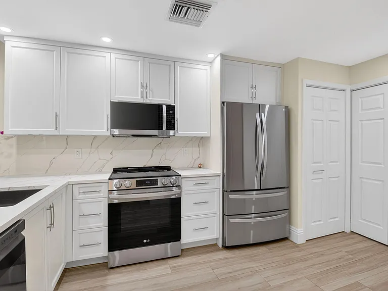 7484 La Paz Blvd #103 — Photo 16