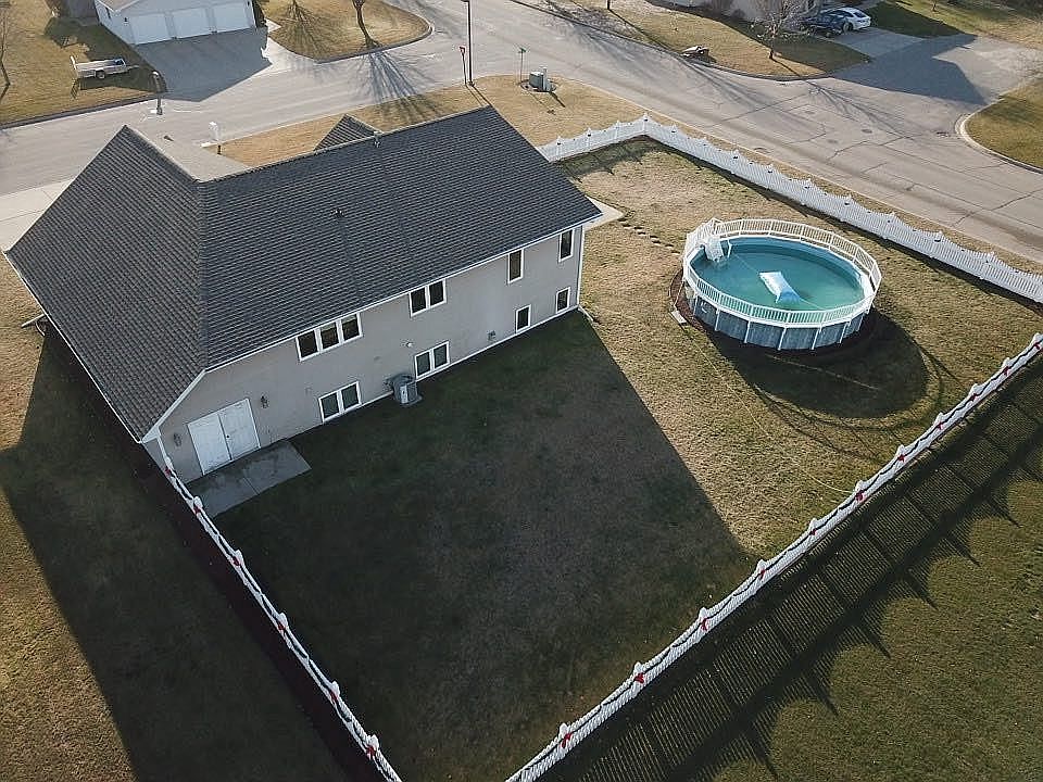 2nd image of 1908 26th Ave