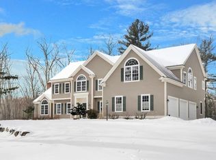 99 Colonial Ridge Dr, Boxboro, MA 01719