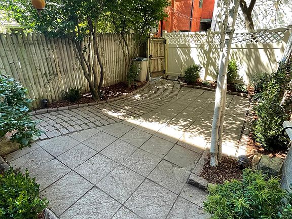 Yard 2