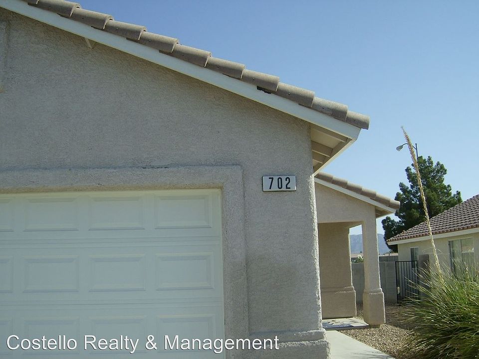 1st image of 702 Ana Raquel Ave