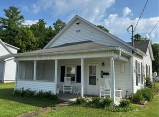 208 Center St, Woodsfield, OH 43793