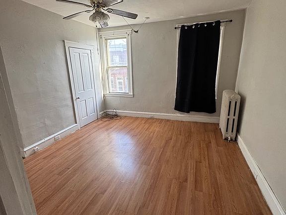 5th image of 3044 Rorer St