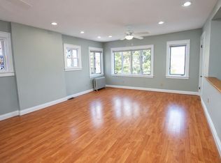 6554 Darlington Rd, Pittsburgh, PA 15217