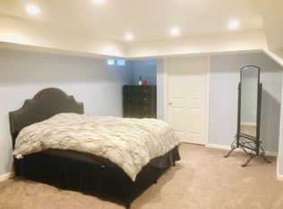 15 Carpenter Pl, Yorktown Heights, NY 10598