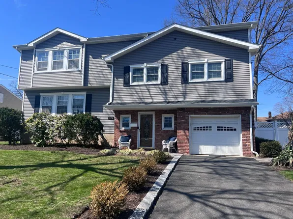 724 Anna Pl, North Plainfield, NJ 07063