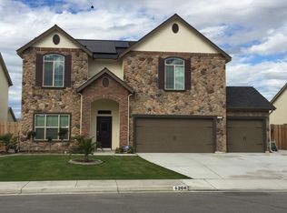 6204 Cape Cod Ave, Bakersfield, CA 93313