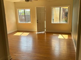 3821 Valleybrink Rd, Los Angeles, CA 90039