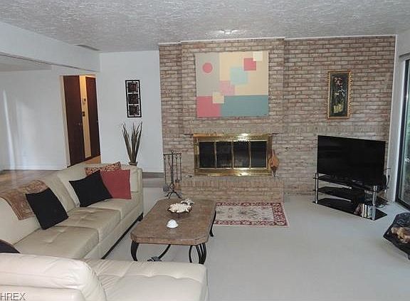 5th image of 618-7 Russet Woods Ct