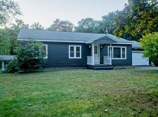 98 Greenwich Rd, Ware, MA 01082