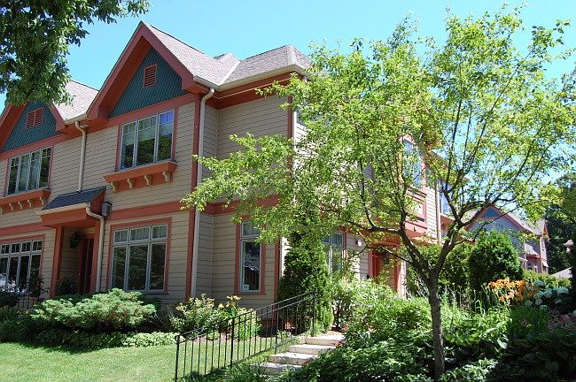 1st image of 3510 N Maryland Ave #3510