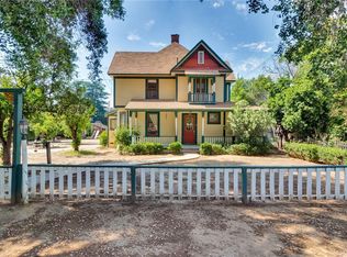 732 Cedar Ave, Redlands, CA 92373