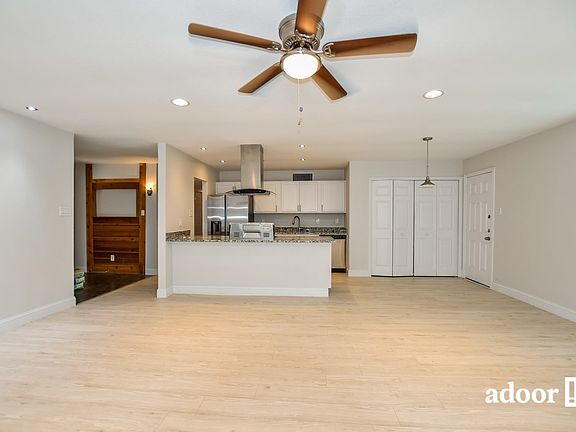 5th image of 224 Rockcrest Dr