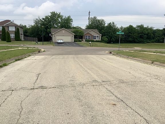 5th image of 3951 Duesenberg Dr
