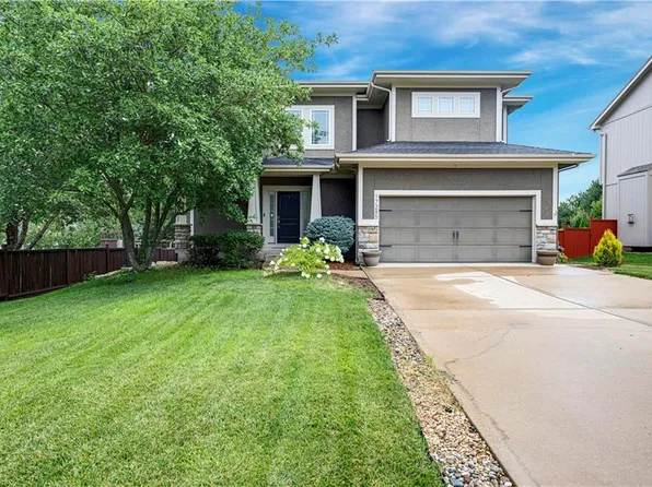 17285 S Conley St, Olathe, KS 66062