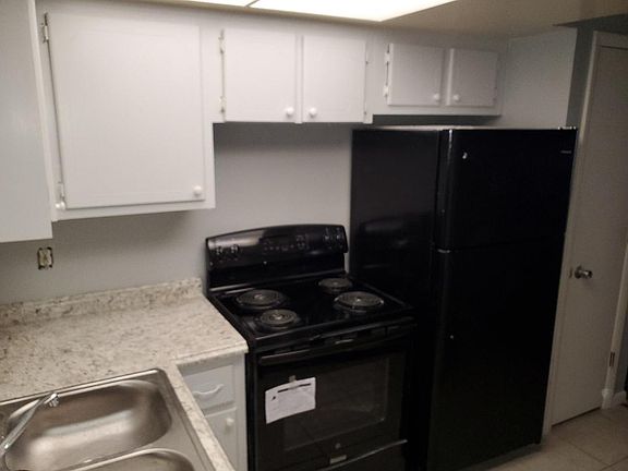 Brand new appliances.