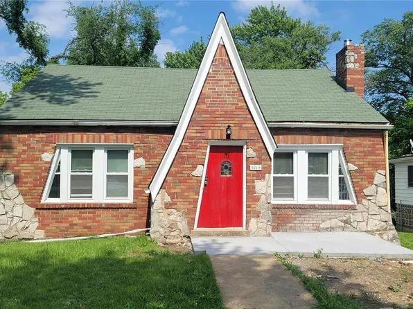 5914 Bermuda Dr, Saint Louis, MO 63135