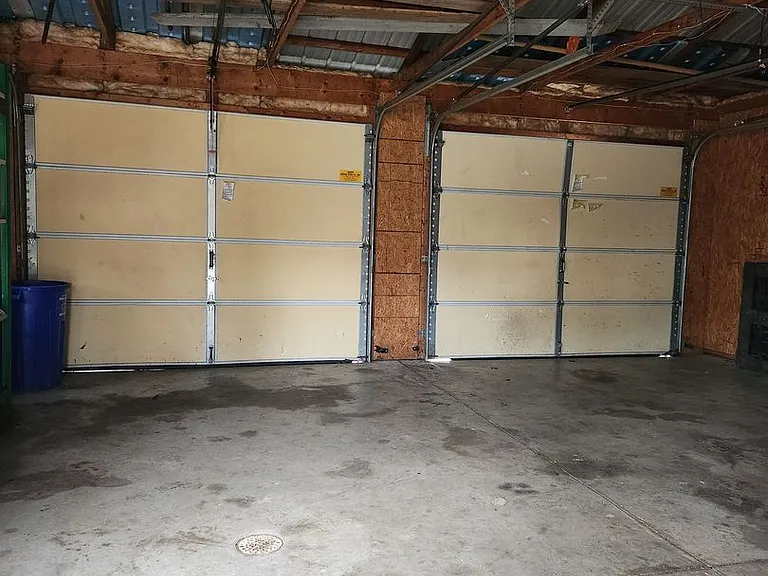 120 Cooper St — Photo 17