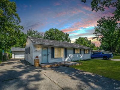 34184 Richland St, Livonia, MI, 48150