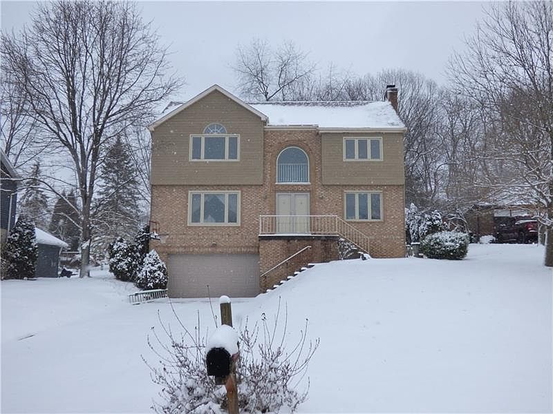 1st image of 905 Shadypark Ct