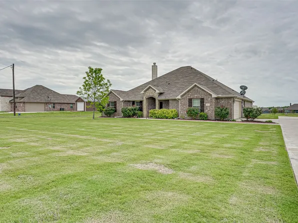 2425 County Road 643, Nevada, TX 75173