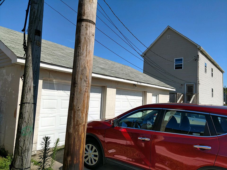 2nd image of 546 155th Pl