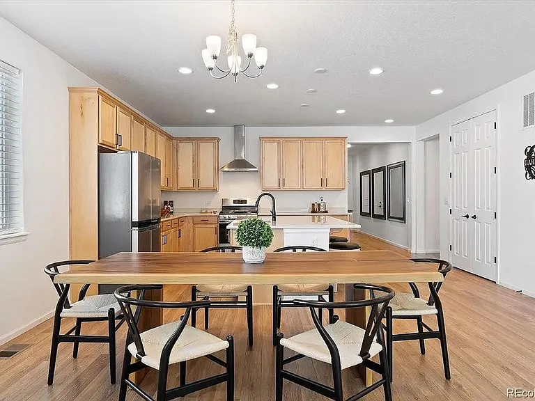 5107 Ditmars Ln — Photo 7