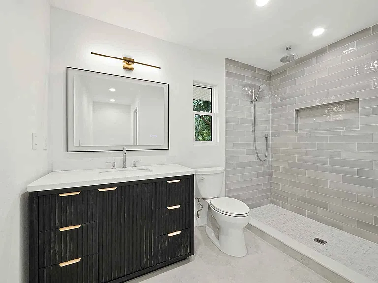 3142 Rose St — Photo 16