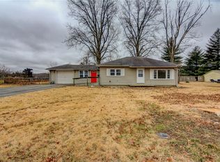 3315 E Birch St, Decatur, IL 62521