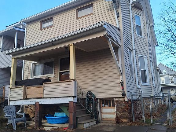 4th image of 1003 N 2nd St