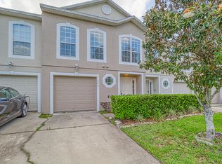 11842 Lake Bend Cir, Jacksonville, FL 32218