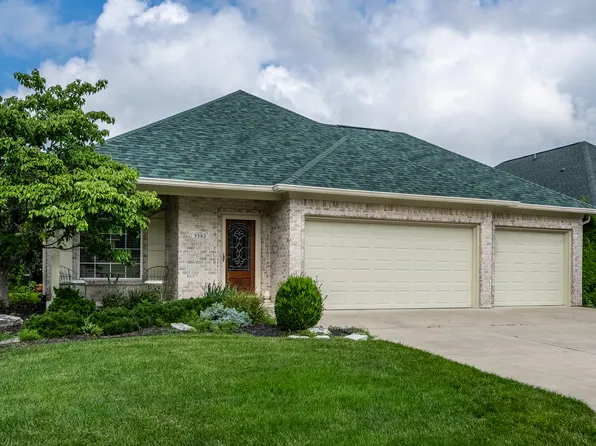 3382 Nottinghill Dr E, Plainfield, IN 46168