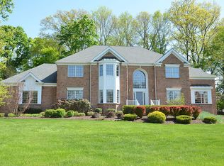 5 Hope Farm Rd, Mendham, NJ 07945