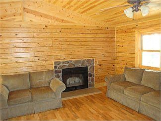 2nd image of 2217 Dispanet Rd