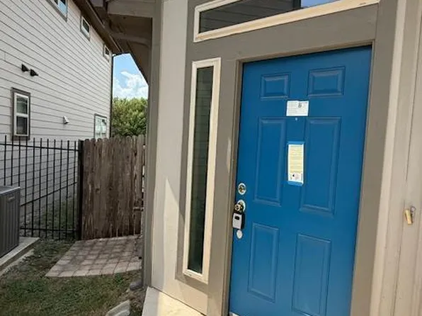 9704 Tall Tree Ln #131, Austin, TX 78748