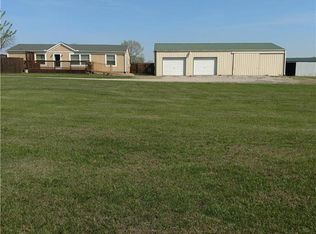 10064 NE State Route T, Adrian, MO 64720