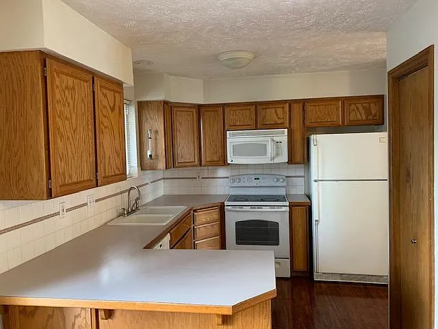 4024 E 34th Ave — Photo 7