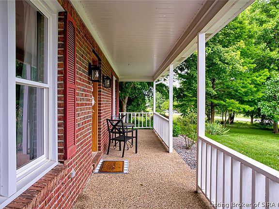 3rd image of 5109 Clover Creek Drive