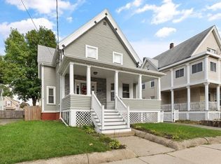 459 Eastern Ave, Lynn, MA 01902
