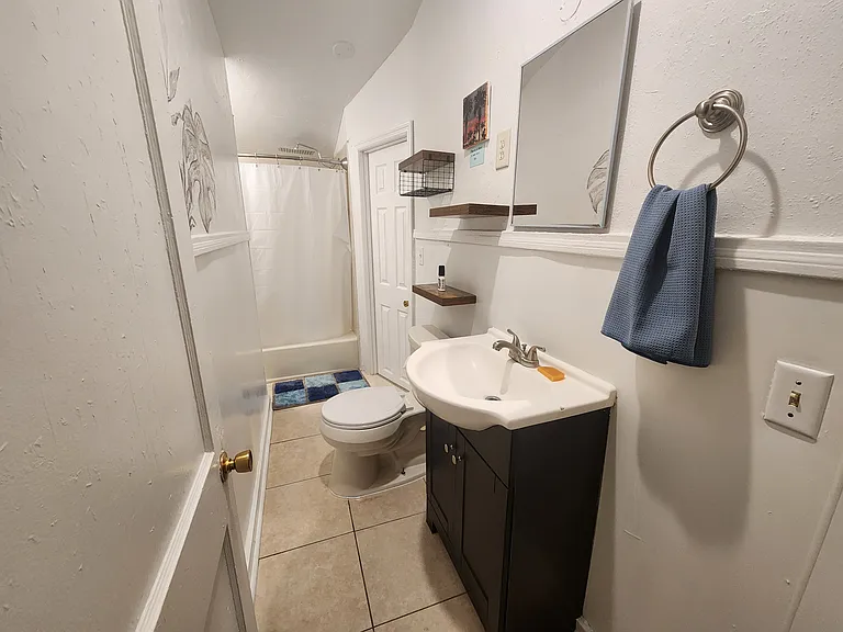 2138 Tilden St — Photo 7