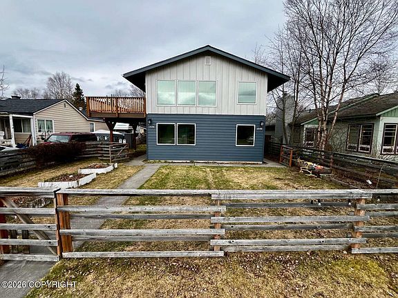 2nd image of 1536 G St