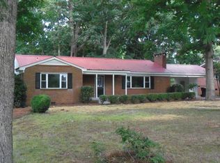 405 Hillcrest Cres, Thomasville, NC 27360