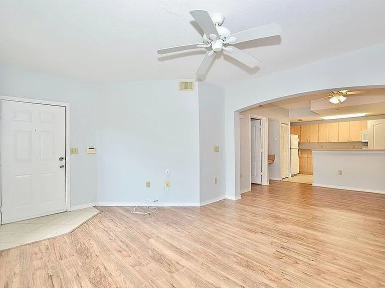114 SW Peacock Blvd #8105 — Photo 1