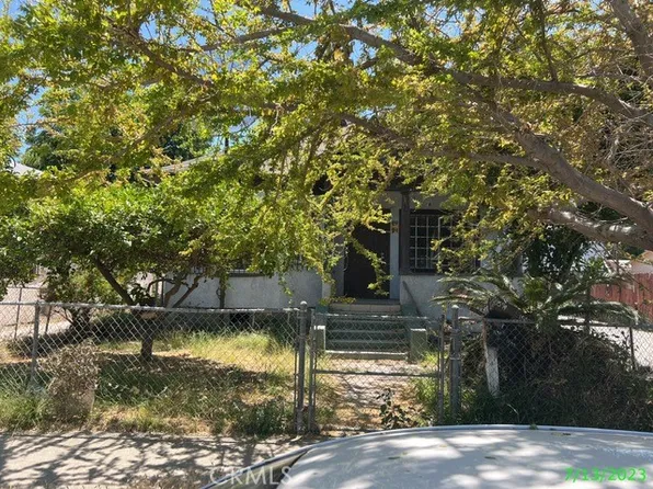 1592 E 48th Pl, Los Angeles, CA 90011