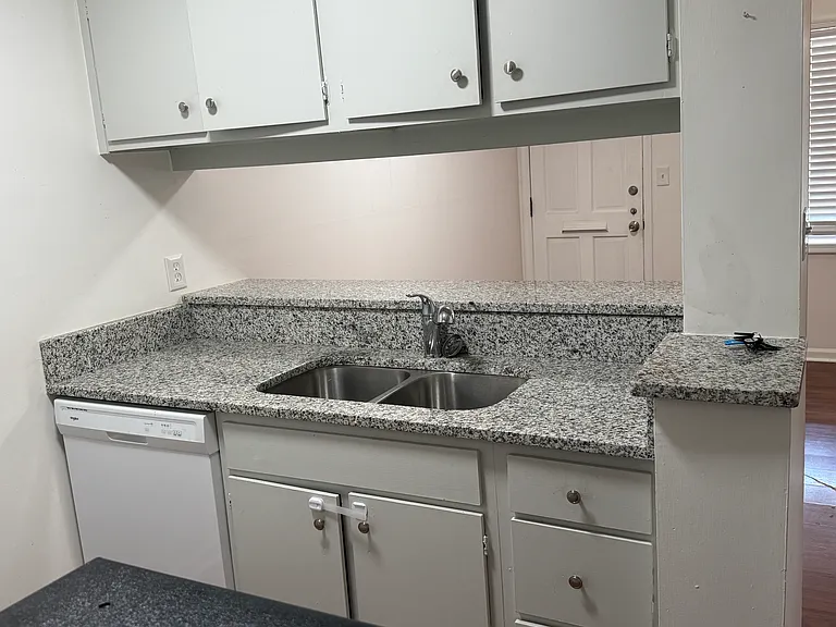 newly renovated kitchen