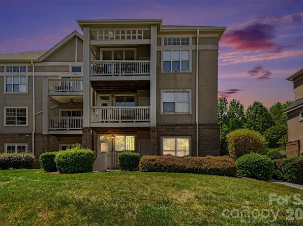 104 Pier 33 Dr Unit 301, Mooresville, NC 28117