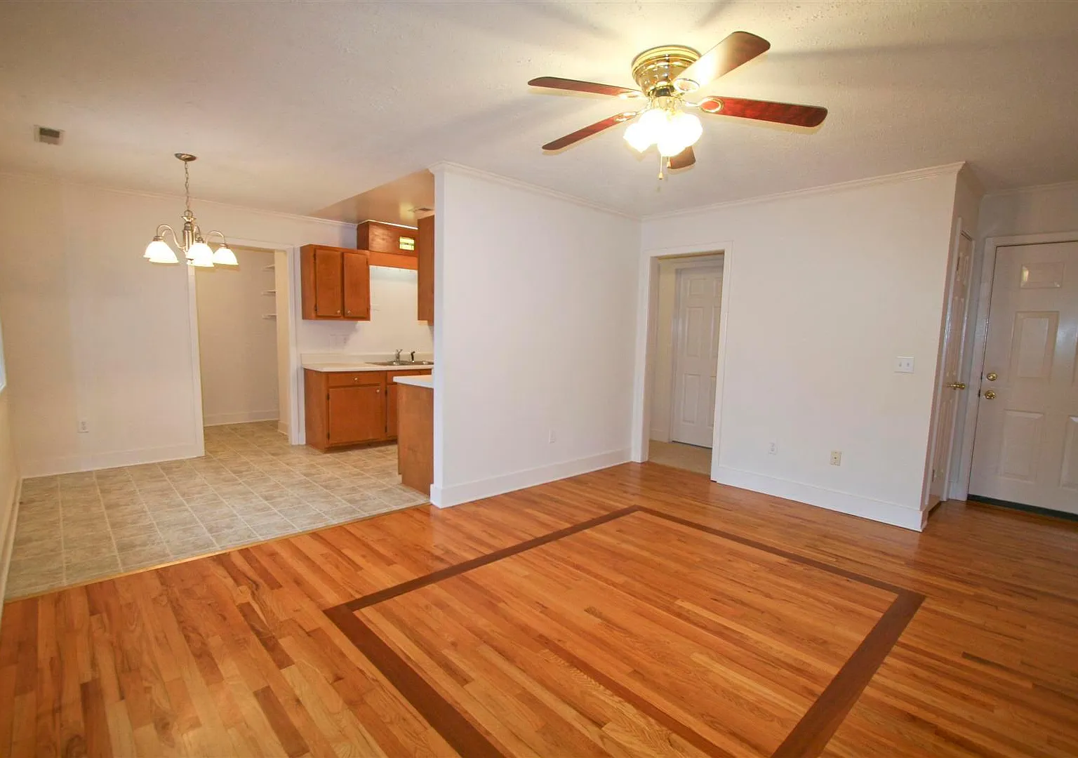 246 Queens Haven Road — Photo 3