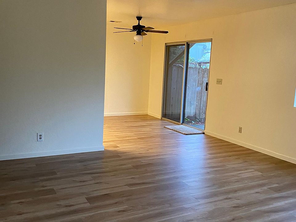 1st image of 100 Montebello Dr