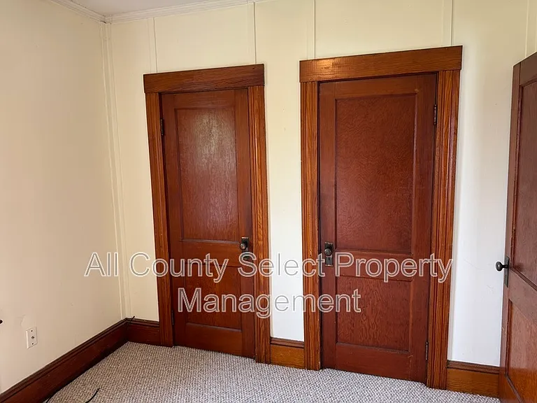 12 Wilson Ave — Photo 6